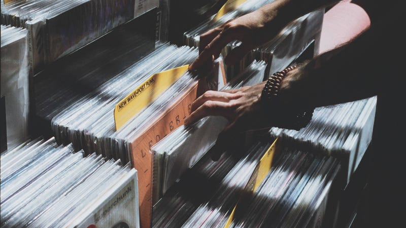 Illustration for article titled 10 Different Ways To Store (and Display) Your Vinyl Records