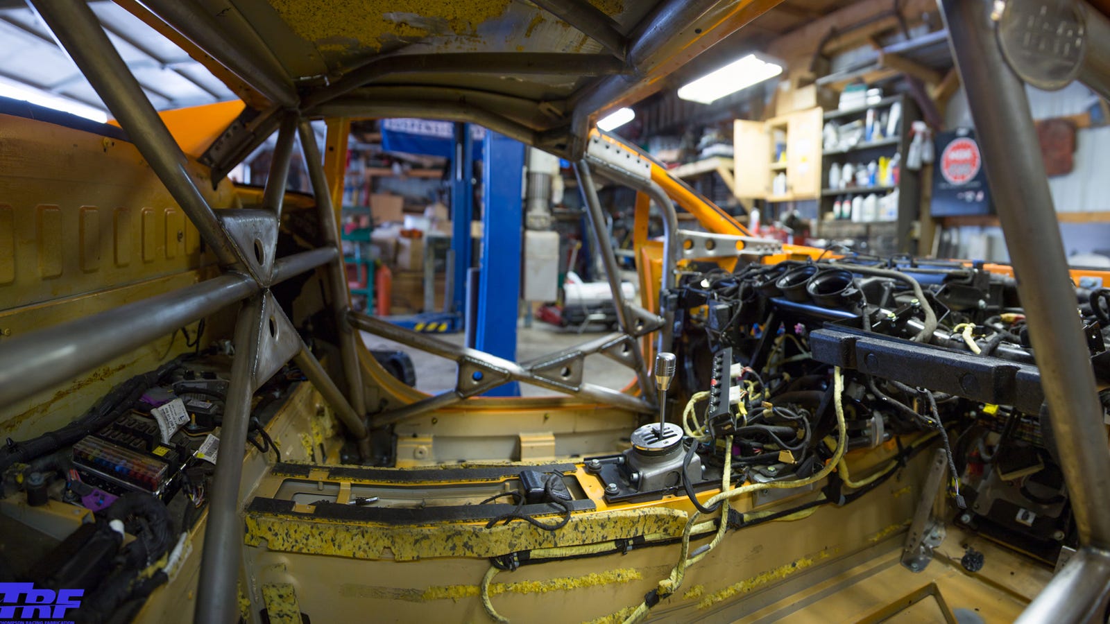Check Out The Incredible Roll Cage In This Lamborghini