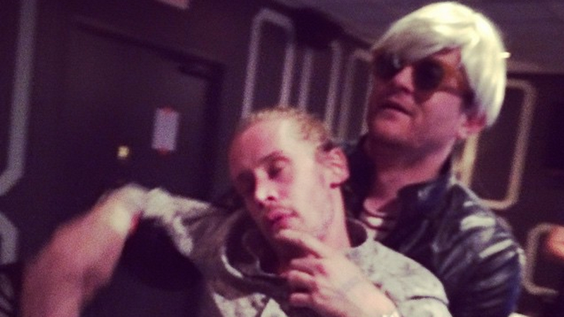 Illustration for article titled Macaulay Culkin Reponds to Death Hoax With Weekend At Bernie’s Reference