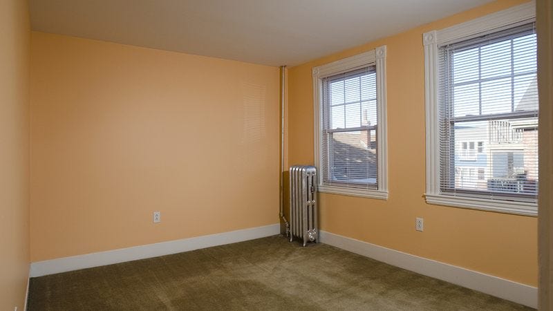 Illustration for article titled 7 Signs It’s Time To Move To A New Apartment With An Additional 5 Square Feet Of Space