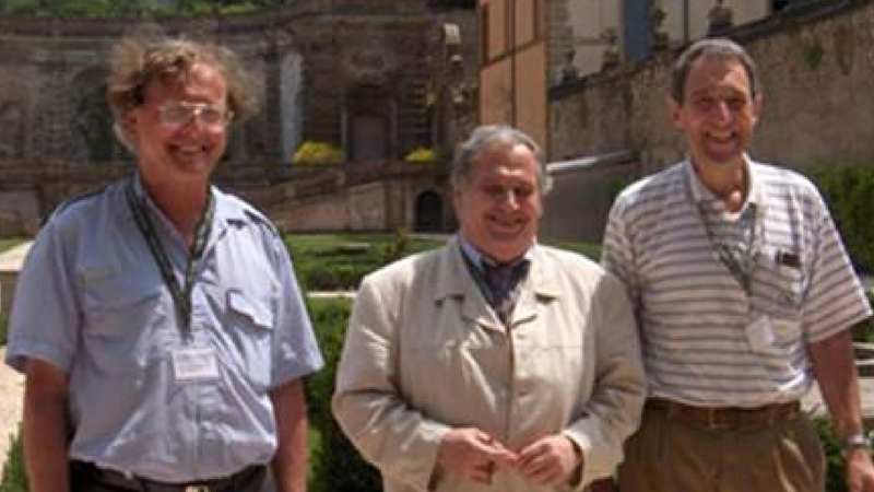 From left to right: Peter van Nieuwenhuizen, Sergio Ferrara, and Daniel Freedman. 