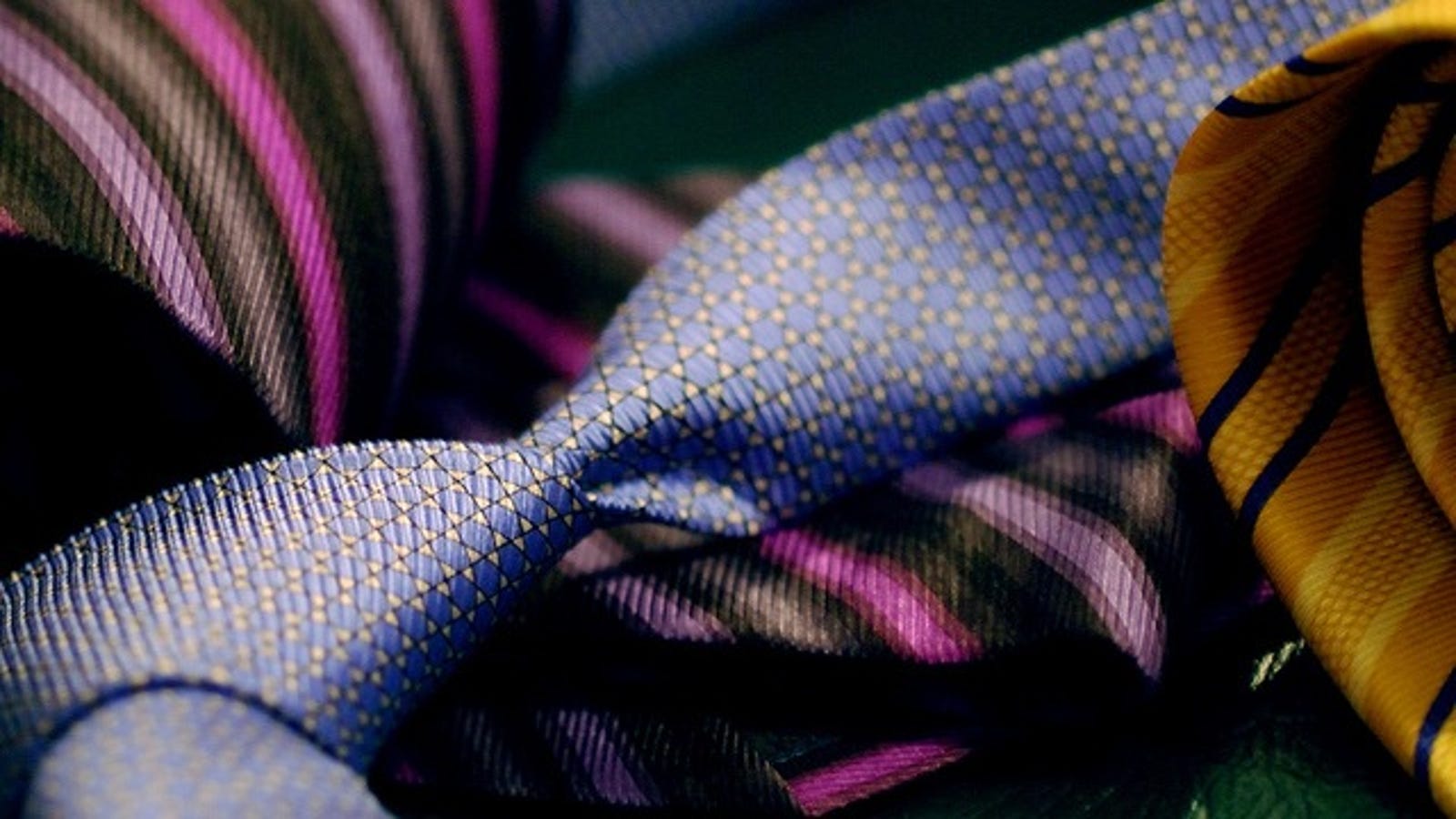 Learn to Correctly Match Your Tie to Your Suits and Dress Shirts