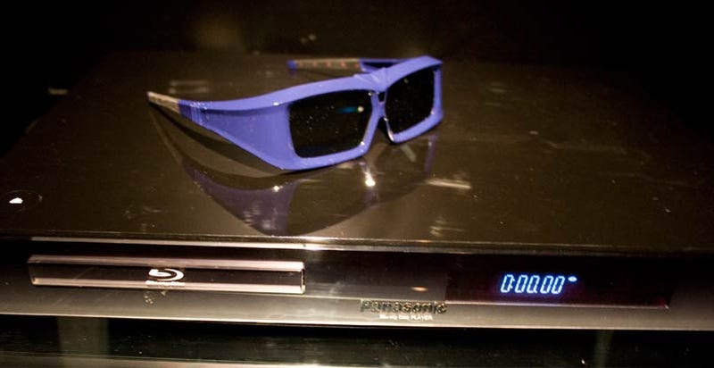 Illustration for article titled Panasonic 3DHD: Decent 3D Video That's As Impractical As Any 3D Ever