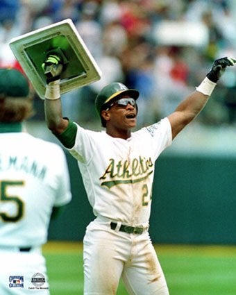 Illustration for article titled Rickey Henderson Ready To Enter The Rickey Henderson Hall Of Fame