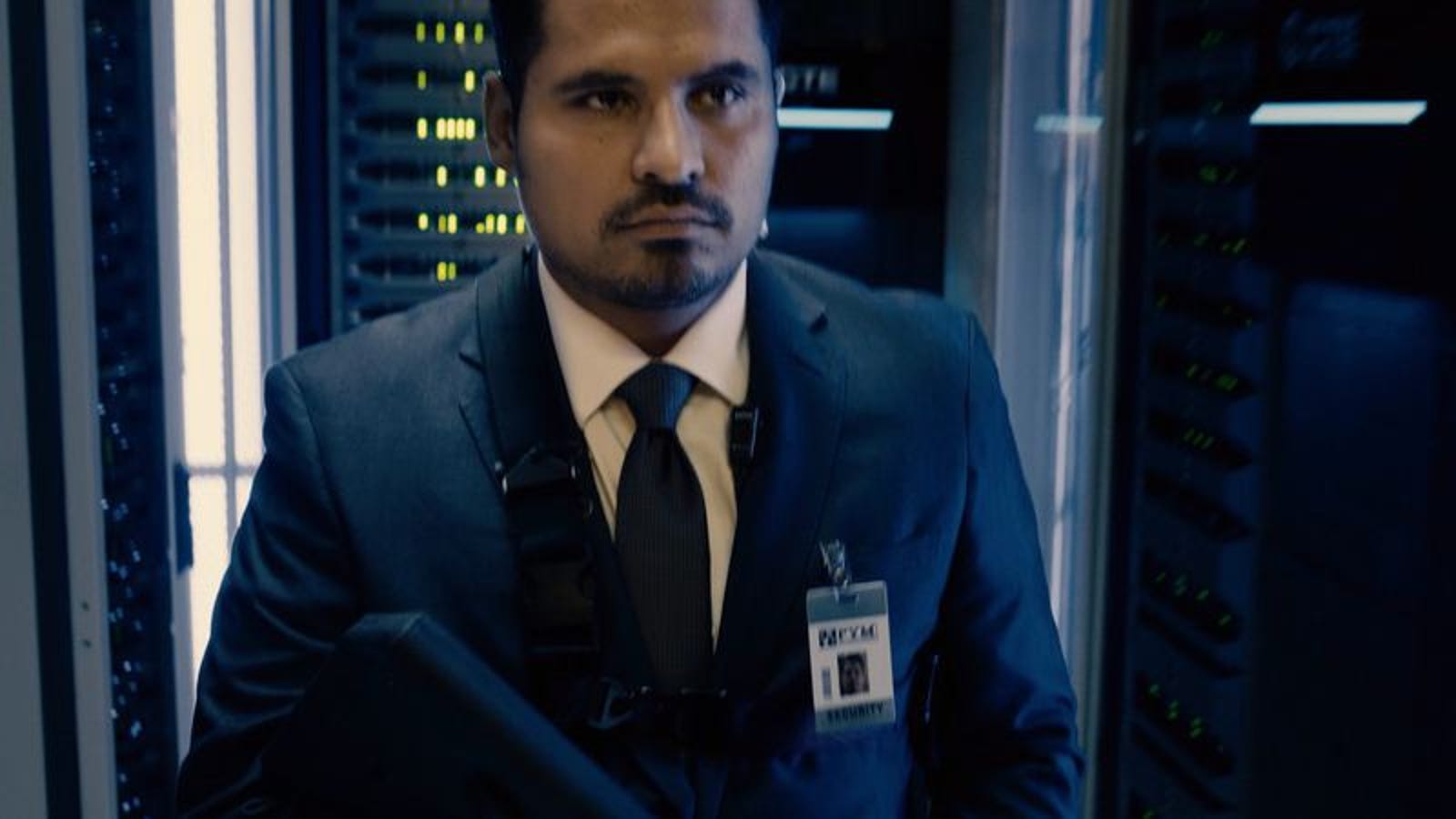 Michael Peña will return for Ant-Man And The Wasp