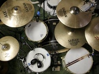 Illustration for article titled Konami: All Music Game Instruments Should Be Compatible