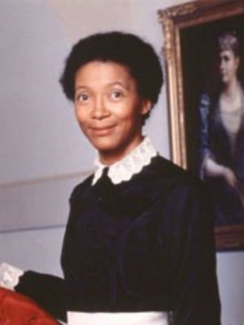 Olivia ColeWarner Bros.