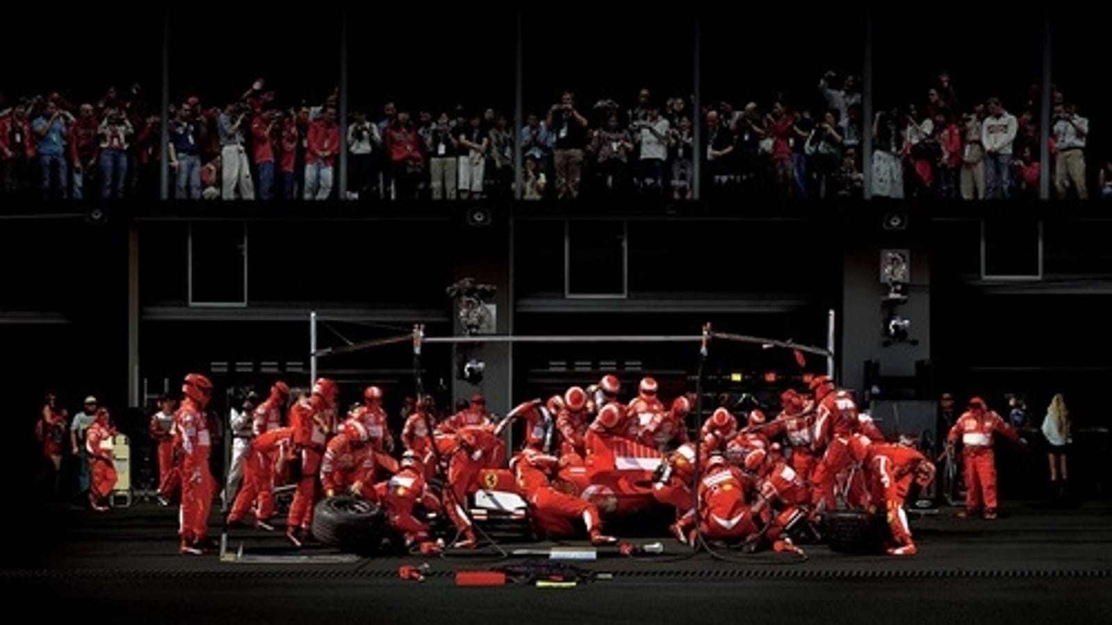Andreas Gursky's Formula One Pattern Recognition