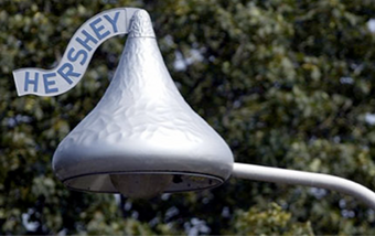 Illustration for article titled Are Hershey's Kisses Disgusting?