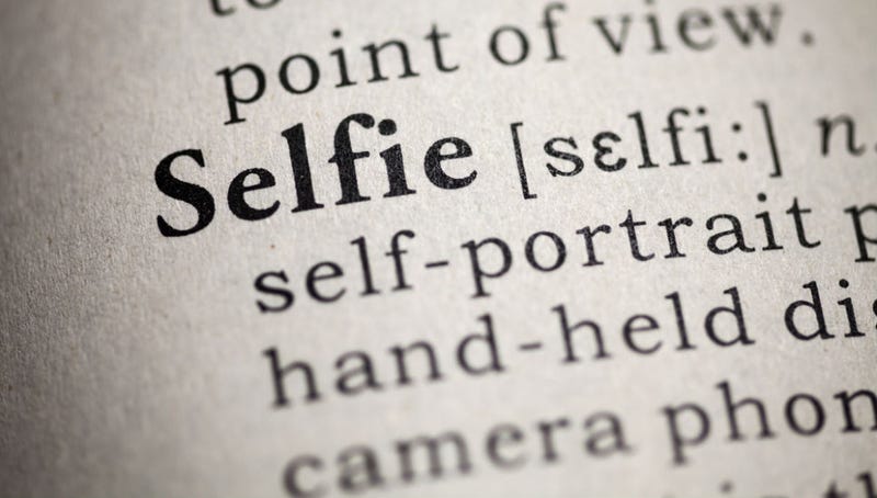 Illustration for article titled 'Selfie,' 'Freegan,' and 'Catfish' Are Added to the Dictionary