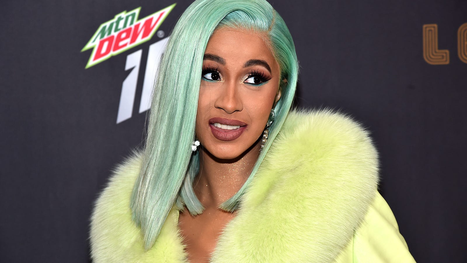 Cardi B Turns Herself in to Police After Queens Strip Club Brawl