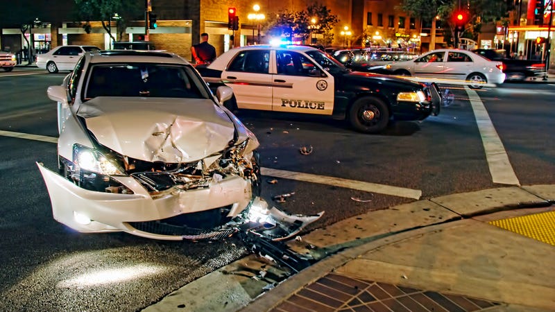 Illustration for article titled Who Cleans Up After A Car Crash?