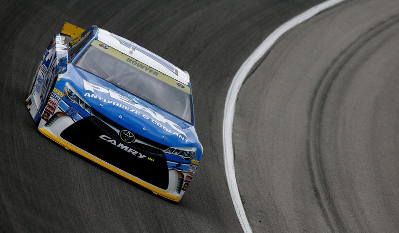 Illustration for article titled Clint Bowyer's NASCAR Sprint Cup Hopes May Be Squashed By Penalty
