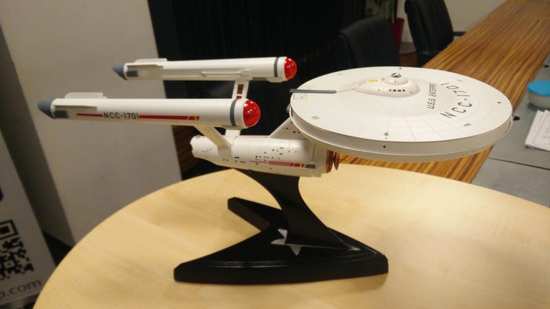 Illustration for article titled Every Wi-Fi Router Should Look Like The USS Enterprise