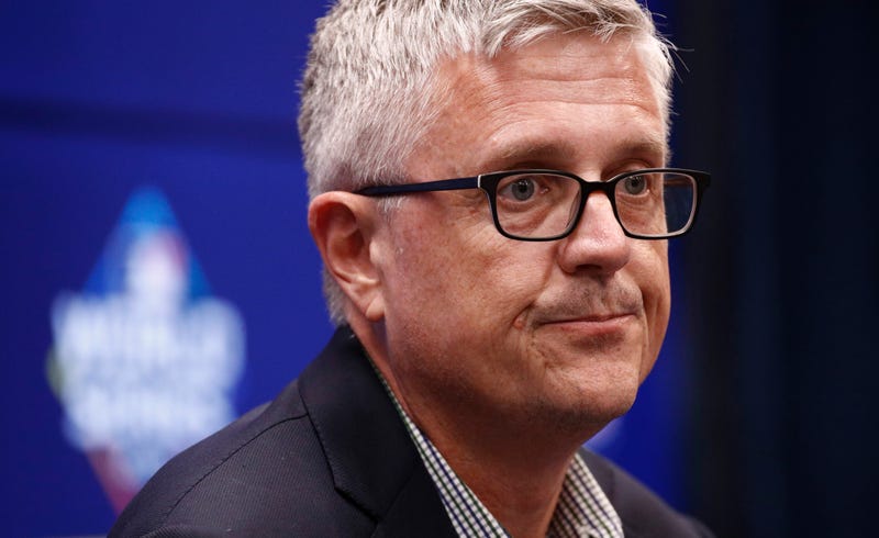 Illustration for article titled Astros GM Jeff Luhnow Keeps Digging And Digging