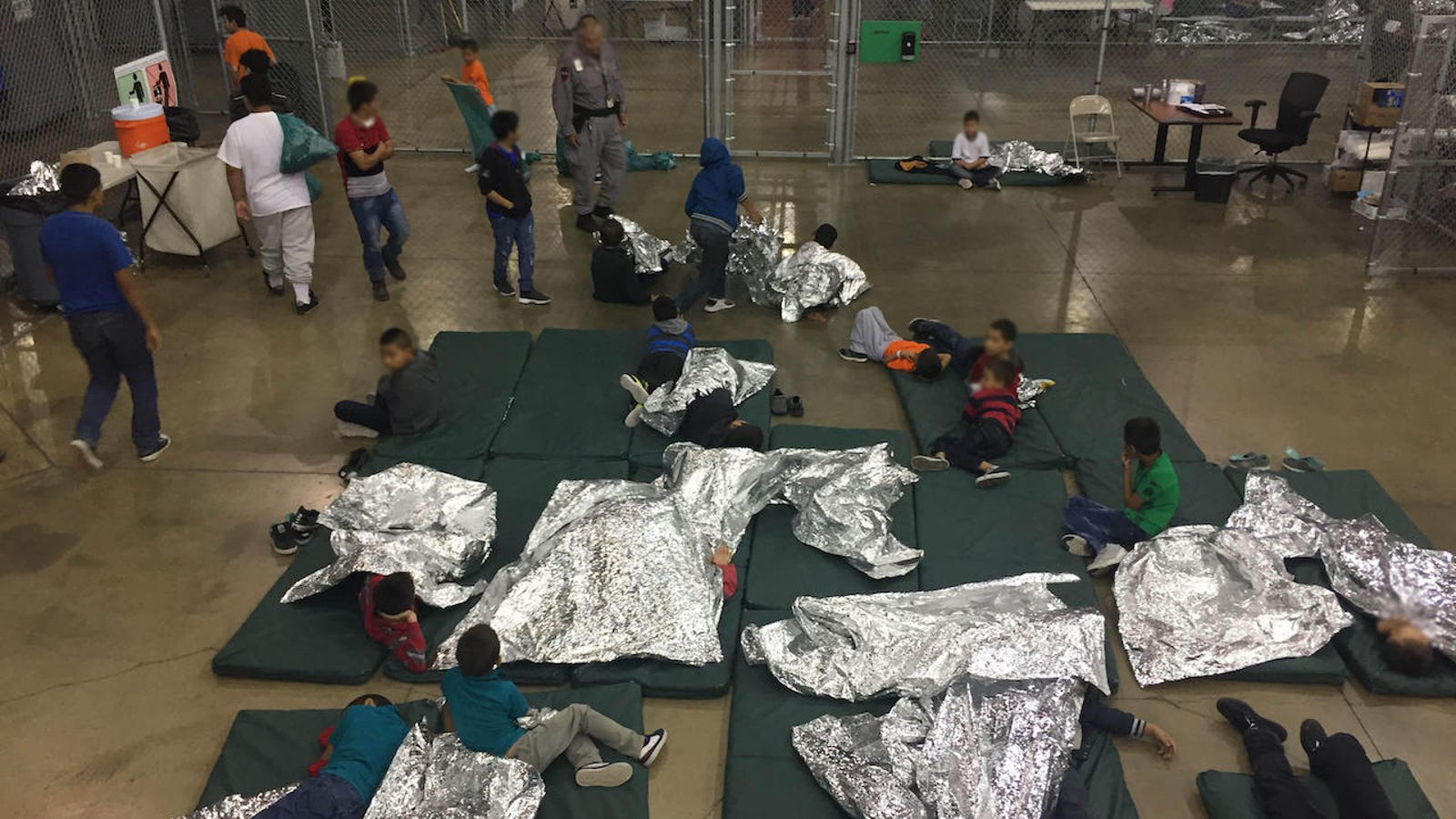 U.S. Government Says It's Not Required to Provide Migrant Kids in Custody With Toothpaste and Soap