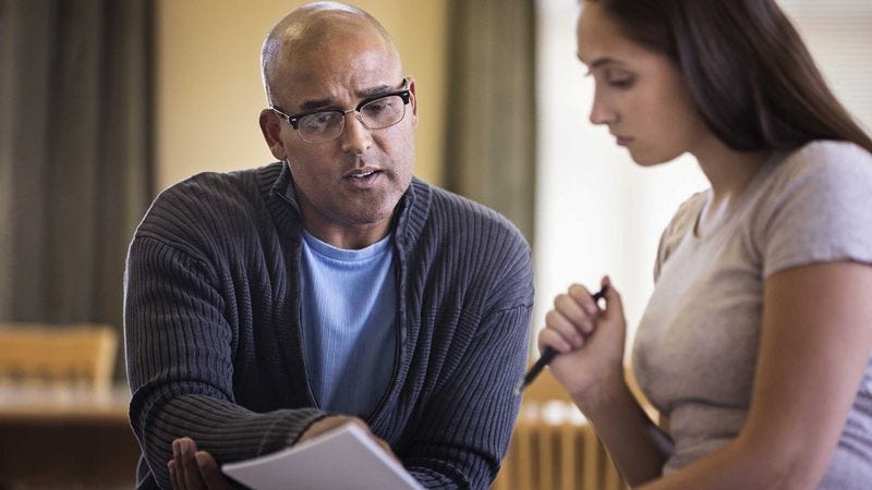 Illustration for article titled Creative Writing Professor Takes Time To Give Every Student Personalized False Hope