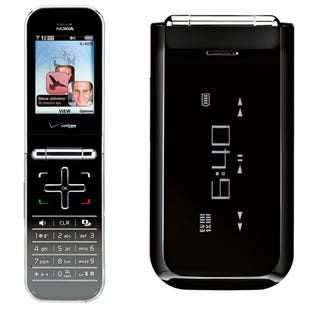 Illustration for article titled Nokia 7205 Intrigue Looks Like an Actually Decent Flip Phone