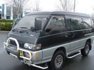 Illustration for article titled Now, More Than Ever: Mitsubishi Delica Exceed on eBay
