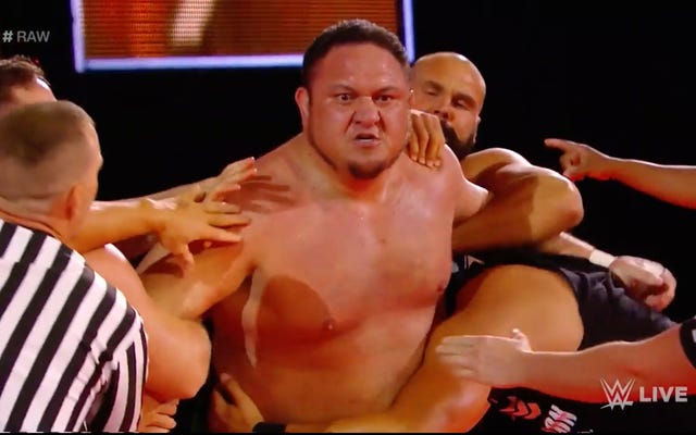 Samoa Joe Coquina Clutch