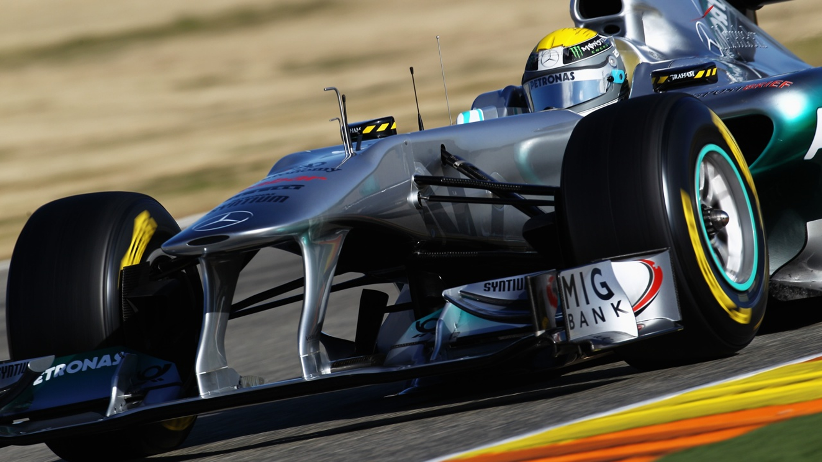 free download mercedes f1 2011