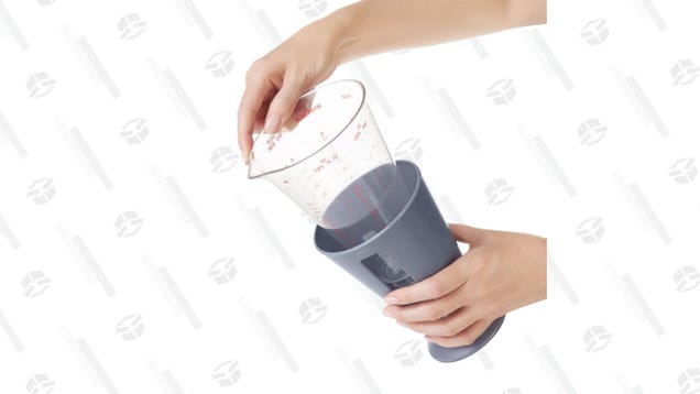 Bake It up With This $10 Oxo Measuring Cup