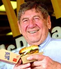 Illustration for article titled Inventor of the Big Mac dies, aged 98