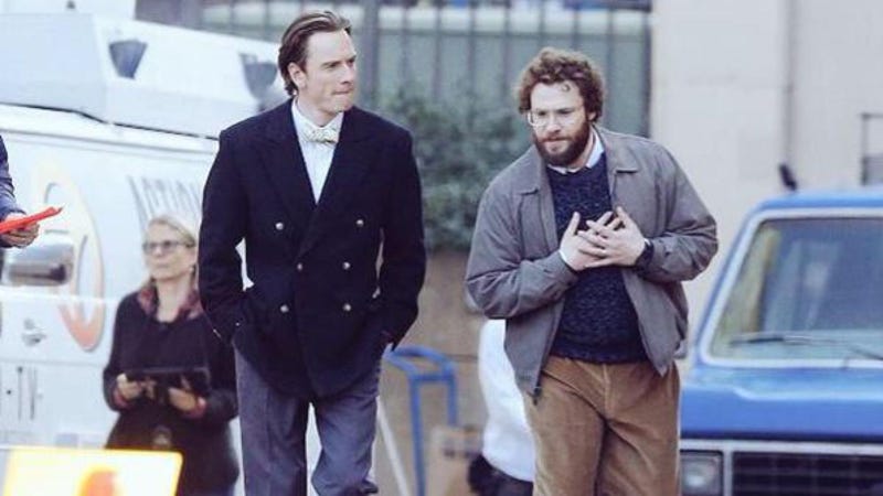 Illustration for article titled Your First Glimpse of Fassbender and Rogen as Jobs and Wozniak