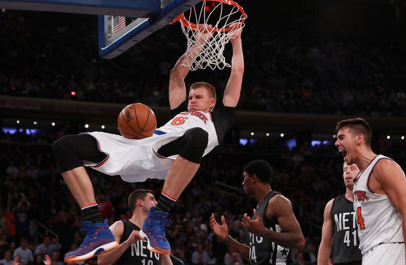 Illustration for article titled Kristaps Porzingis Is Seeking Companionship In Madrid :))