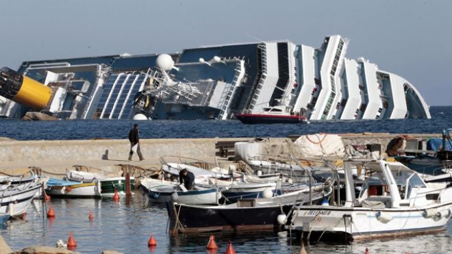 First Video And Images Of The Cruise Ship Sinking In Italy