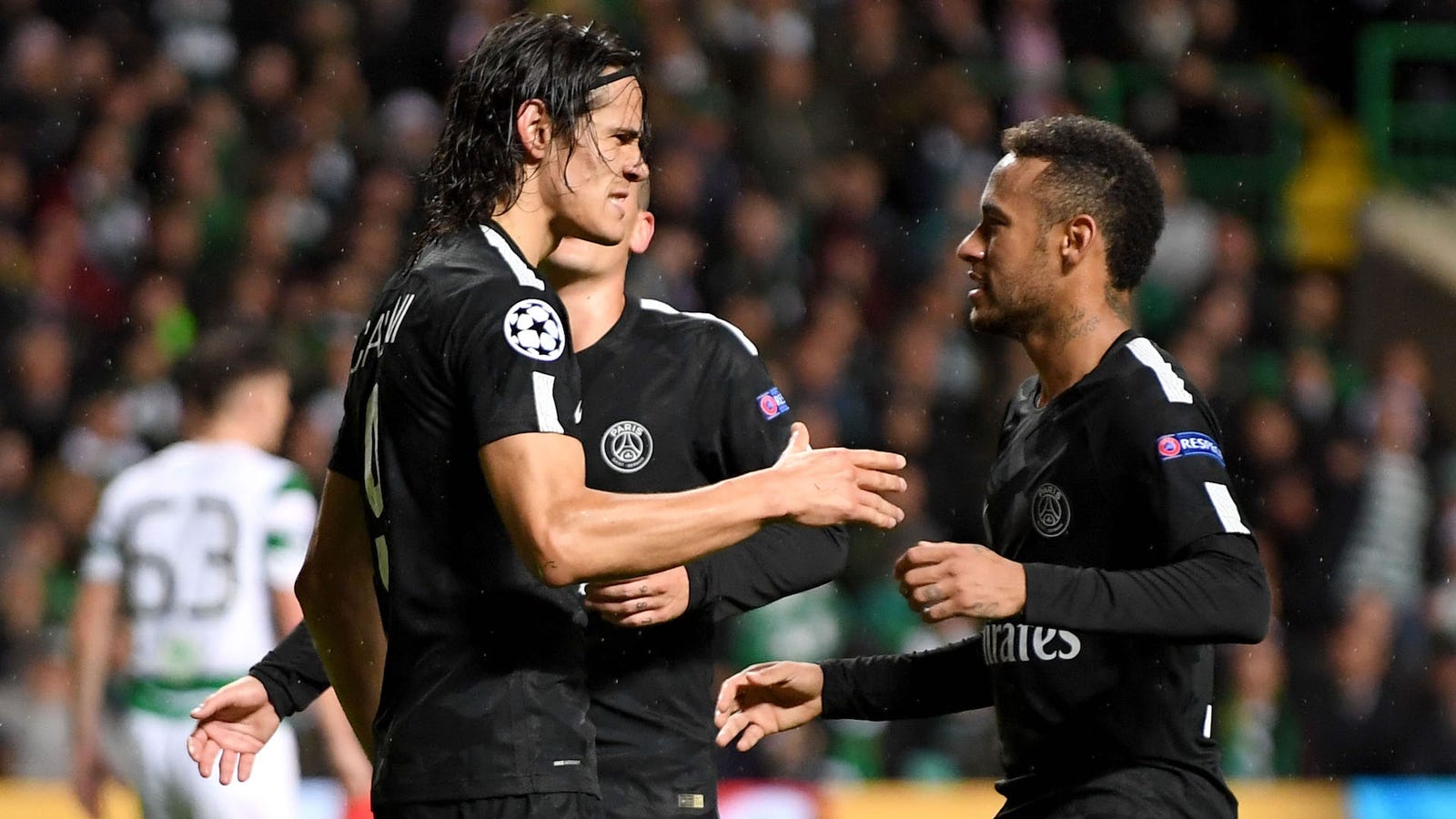 Neymar Ignores Edinson Cavani During Goal Celebration, But ...