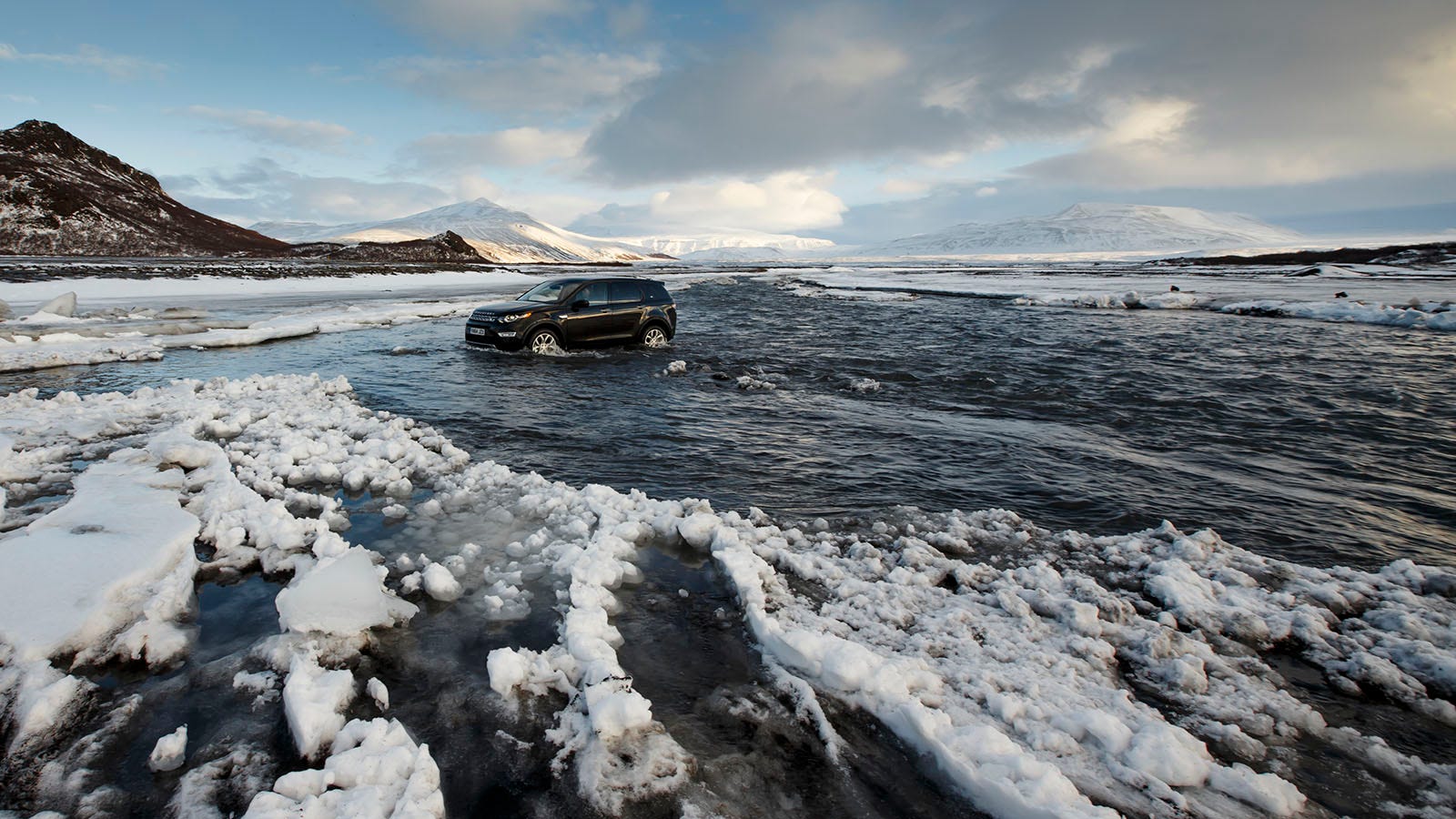 36 Hours Of Glaciers And Steam In Iceland