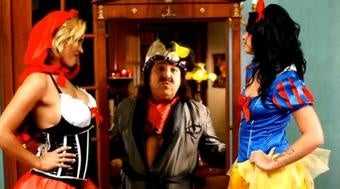 Illustration for article titled Ron Jeremy: Games a "Bigger Negative Influence" than Porn
