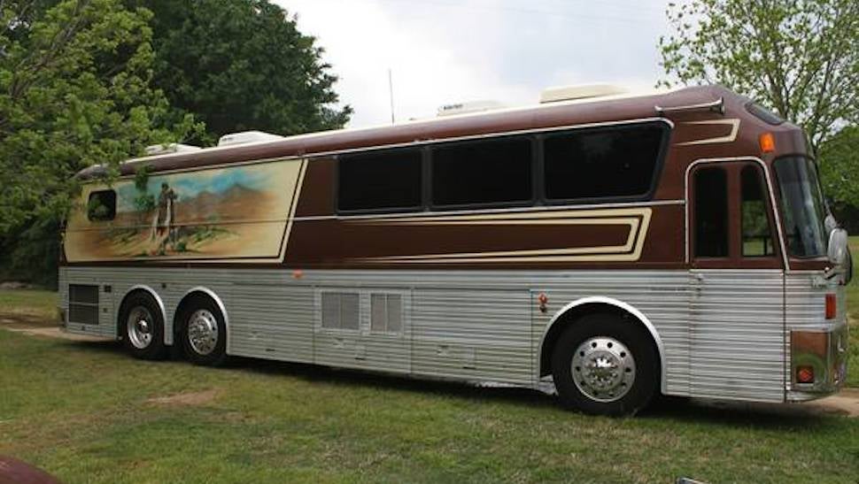 Willie Nelson's tour bus is for sale, massive contact high included