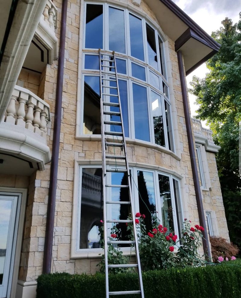 Illustration for article titled Just applied for window washing jobs