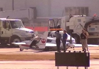 Illustration for article titled Rebel Alliance fighter crashes at Texas airfield?