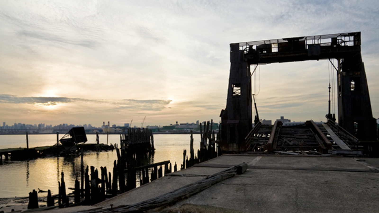 An Abandoned Quarantine Island In Plain Sight Of New York