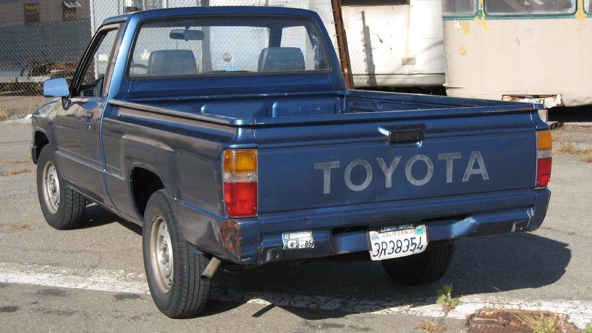 1985 toyota pickup flatbed