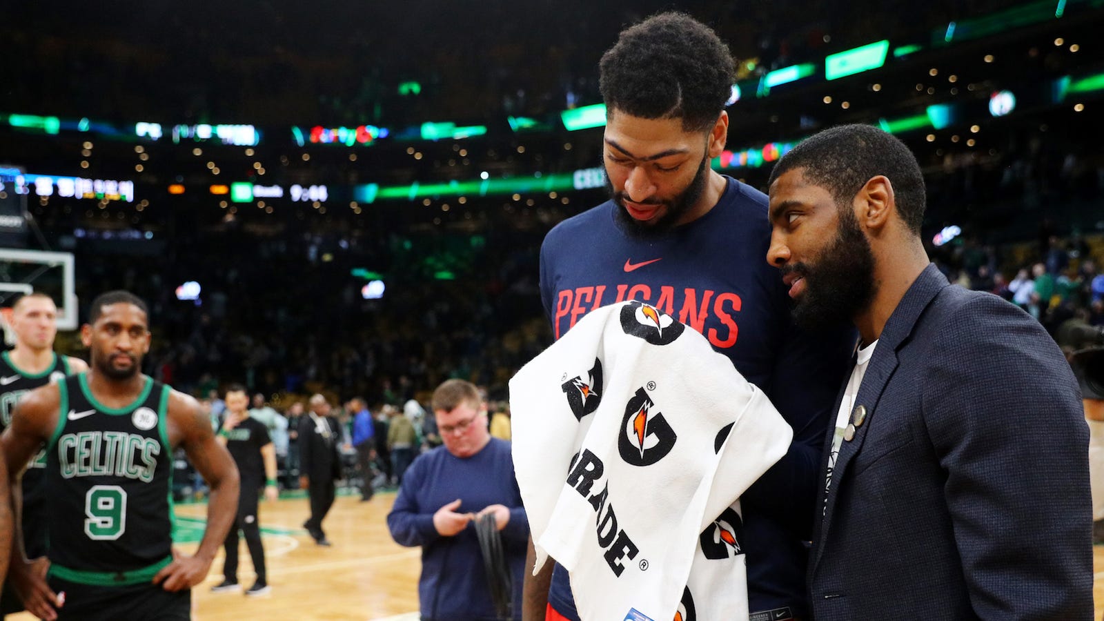 Anthony Davis's Dad: “I Would Never Want My Son To Play For Boston”1600 x 900