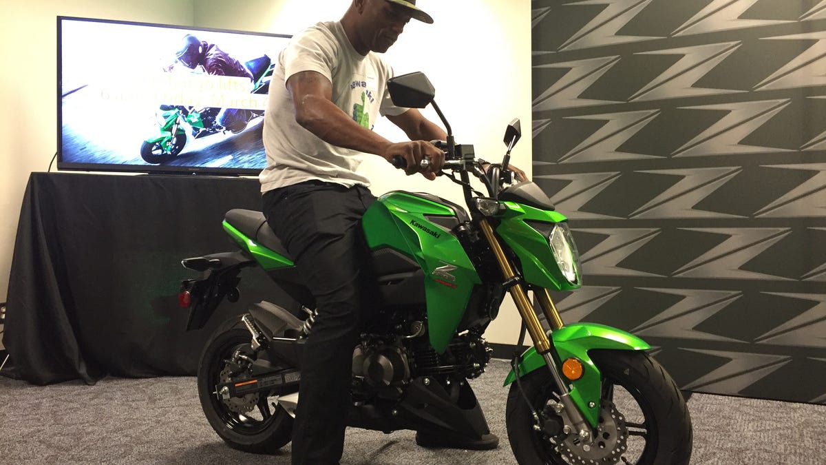 Kawasakis Z125 Pro Grom Fighter Is Coming To The Us For 2999