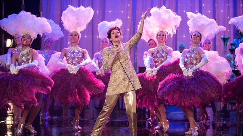 Illustration for article titled Renée Zellweger zings in a Judy Garland biopic that clangs