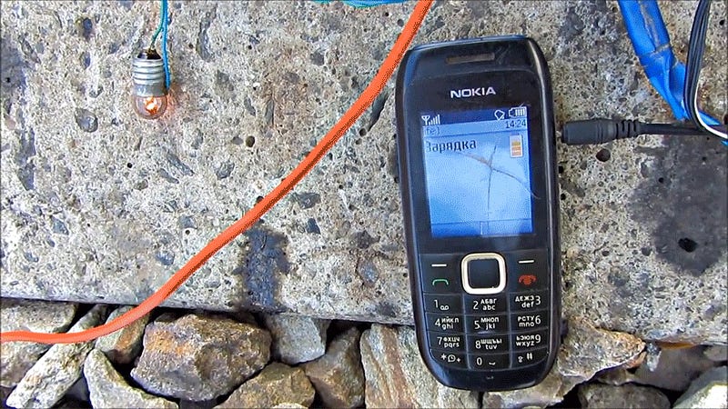 Train Tracks Are the Most Dangerous Way to Charge a Phone
