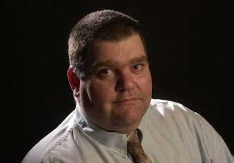 Illustration for article titled Buffalo Sportswriter Dies After Press Box Fall