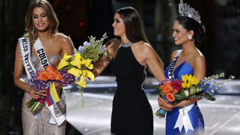 Illustration for article titled Donald Trump weighs in on that Miss Universe blunder