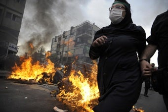Illustration for article titled Riots Break Out In Iran Over The Re-Election Of Ahmadinejad