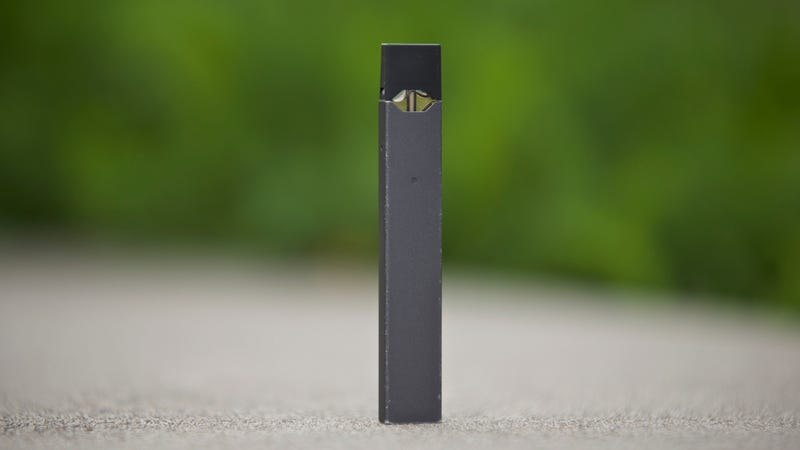 Illustration for article titled Report: Juul&#39;s Meaningless Attempts at Self-Regulation Just Led to Explosion in Knockoff Juul Pods
