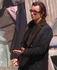 Illustration for article titled Gary Oldman Gives Great Villain On Set Of Denzel's Book Of Eli