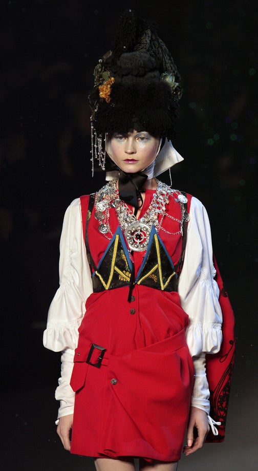 John Galliano Fall/Winter 2009: Fashion For Euro Gypsy Silent Film Stars