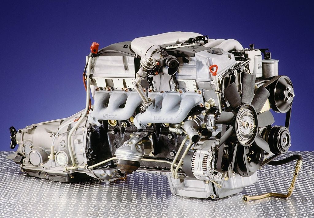 Mercedes Might Bring Back Their Glorious Inline 6 Engines