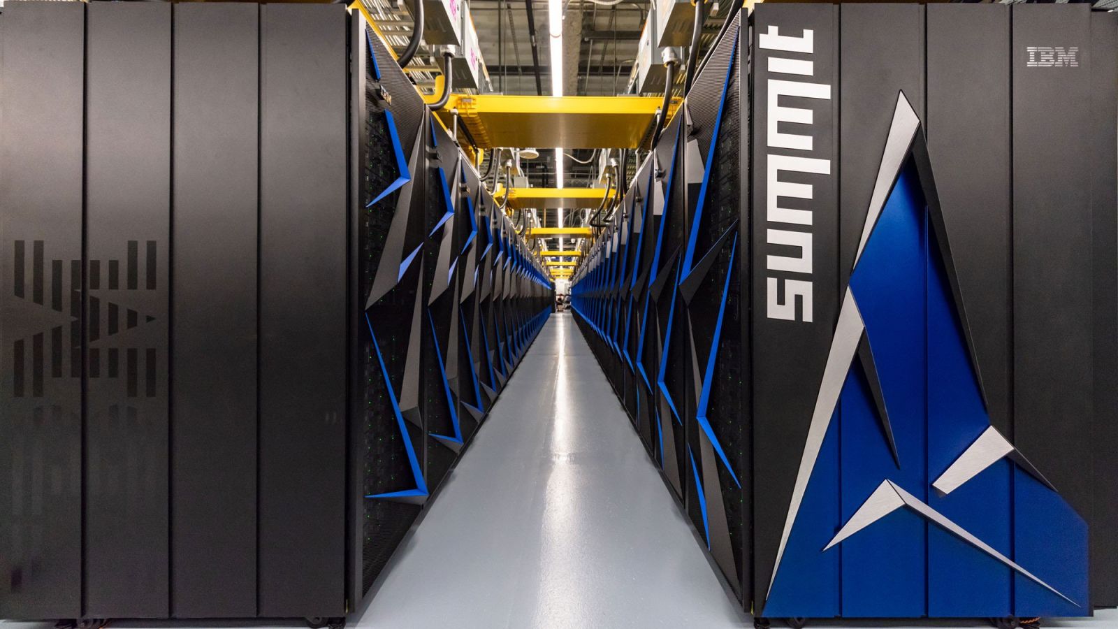 The World's Most Powerful Supercomputer Is An Absolute Beast